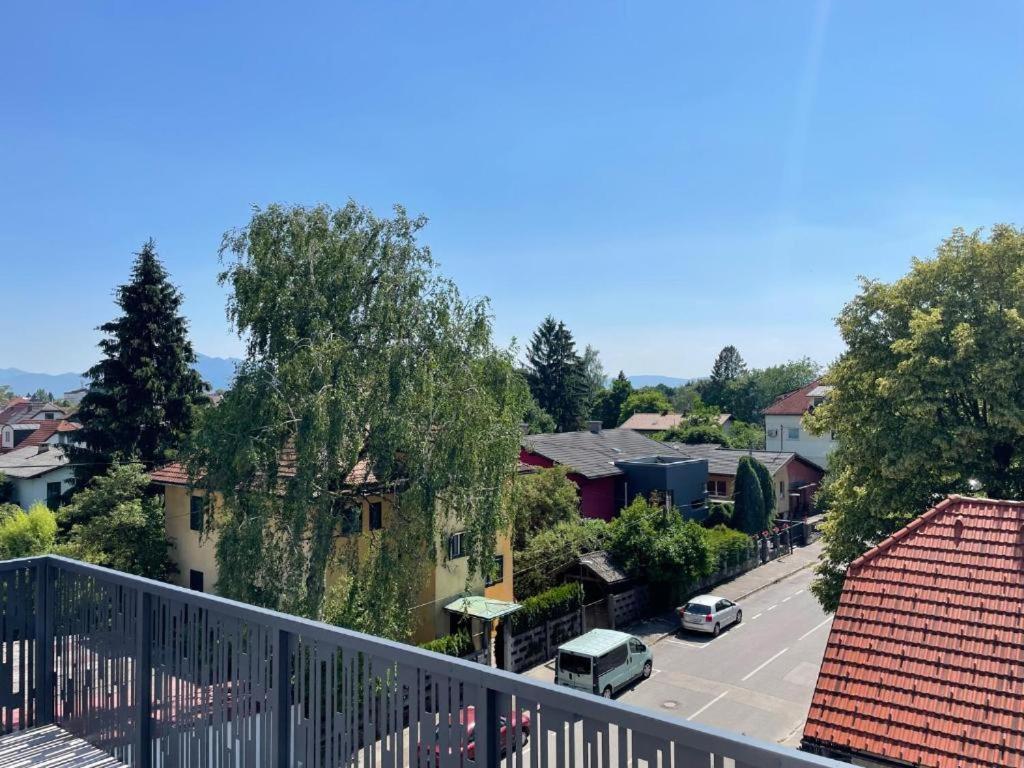 R41 - Tivoli Groundfloor Apartment Ljubljana Kültér fotó